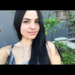 Meet your Posher, Arelys